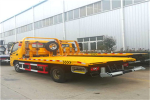 平邑附近拖车救援搭电